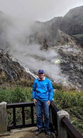 Hiking in Xiaoyoukeng National Park