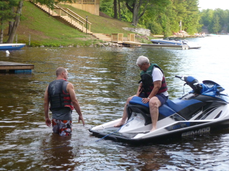 GETTING READY FOR TUBE RIDING