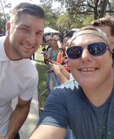 Brian and Tim Tebow before the LSU/Gator game 