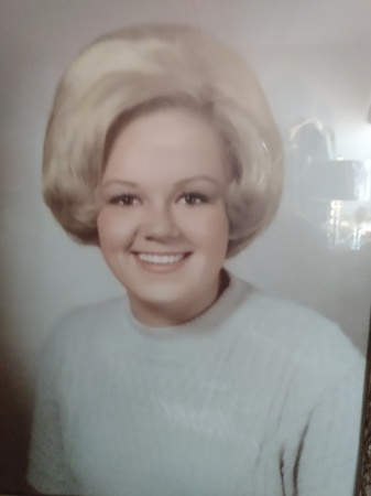 Beverly Thomas' Classmates profile album