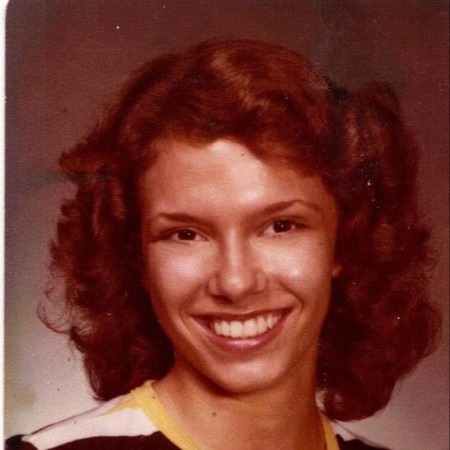 Lisa Suzor's Classmates profile album