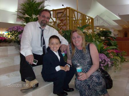 Uncle Vito, Tammy and John-John   May 2011