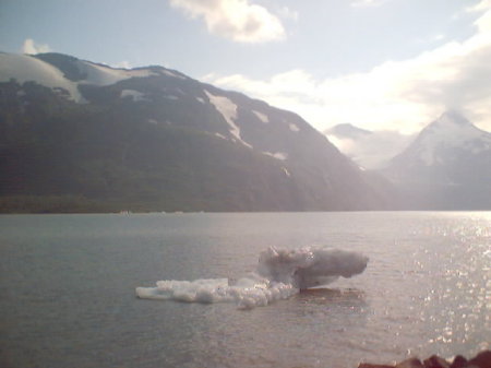 another Portage Glacier shot with ice burg