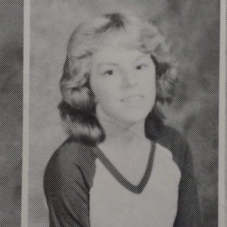 Melinda Hills' Classmates profile album