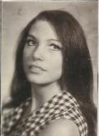 Diana Ayers' Classmates profile album