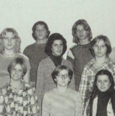 Lisa McRoberts' Classmates profile album