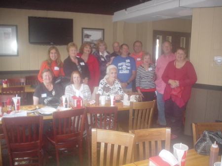 Sandy Freud's album, 1963 Reunion Luncheon at Russell&#39;s Bar-B-Q