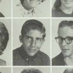 Oscar Moraida's Classmates profile album