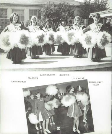 Excellent POM POM girls