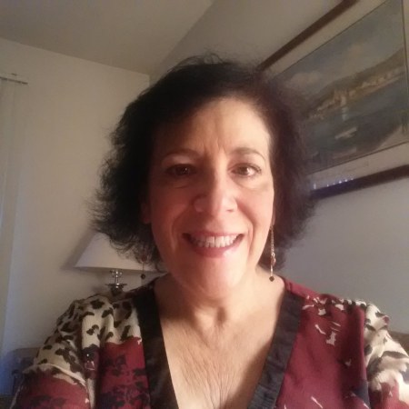 Lisa Rosenberg's Classmates® Profile Photo