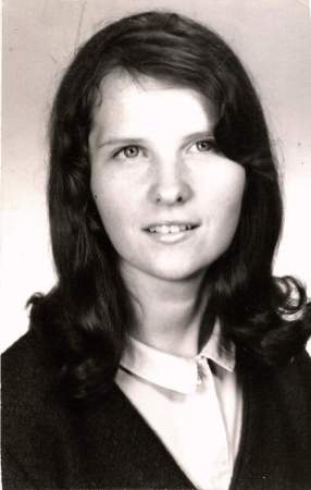 Dianne SKELTON's Classmates profile album