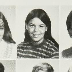 Debra Mendes' Classmates profile album