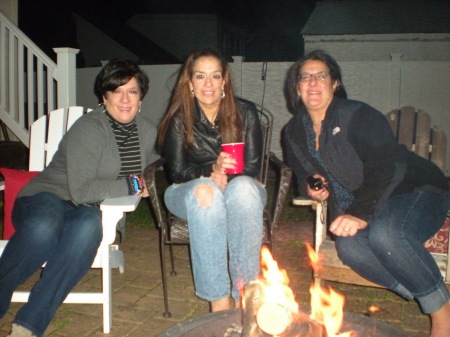 Maria, Yvette & Blanca (sisters)