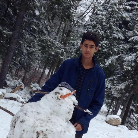 Parsa Peyrow's Classmates® Profile Photo