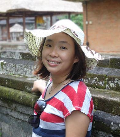 Lau Yien's Classmates® Profile Photo