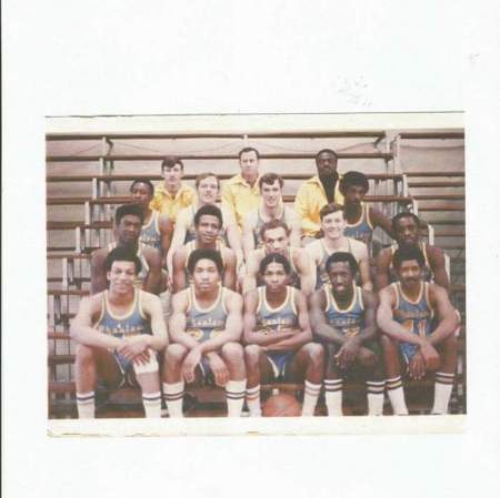 1974 UK CHAMPIONS (DARYL IN MIDDLE)