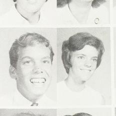 Shelley Thayer's Classmates profile album