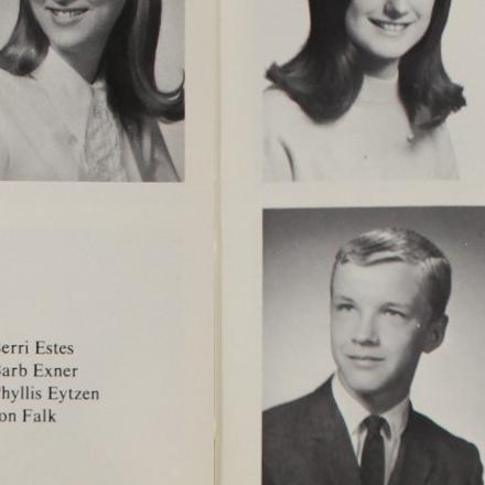 Gary Czechowicz's Classmates profile album