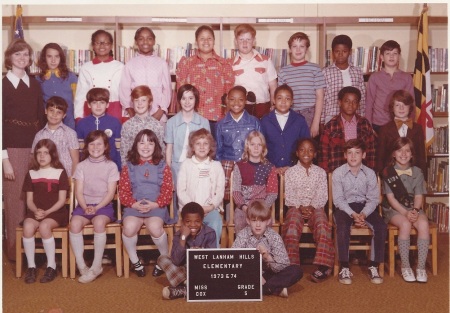 Miss Cox's 5th grade class 1973-74