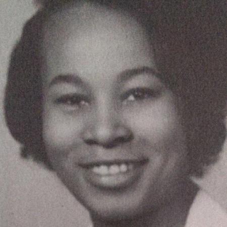 Yolanda Burns's Classmates® Profile Photo