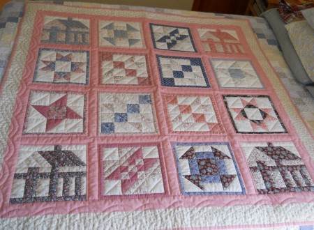 Becky's Indiana University Graduation Quilt - hand quilted