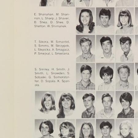 Paula Adams' Classmates profile album