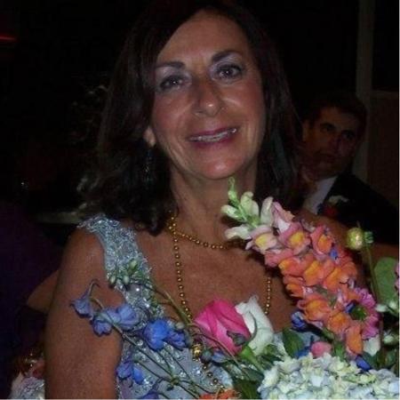 Linda Bloom's Classmates® Profile Photo