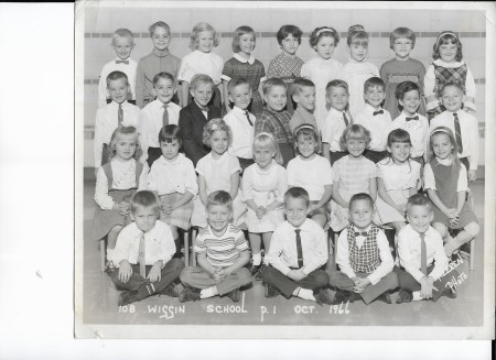 Barbara Milligan's Classmates profile album