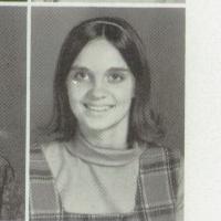 Wanda Frye's Classmates profile album
