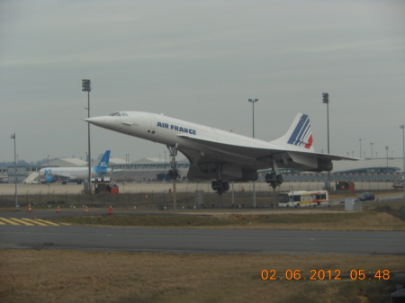 Taxiing out for take off back to NYC, Paris