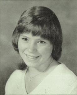 Lisa Davis' Classmates profile album