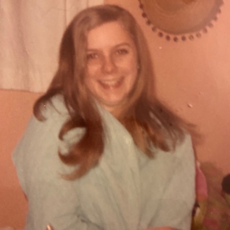 Dianne Ulesich's Classmates profile album