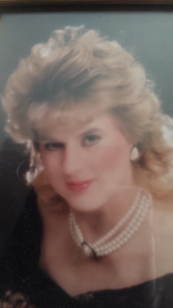 Carol Tracy's Classmates profile album