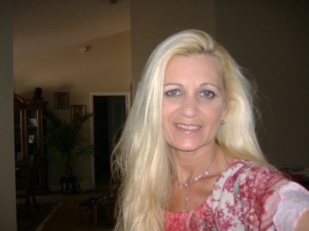 Julie Gearsbeck's Classmates® Profile Photo