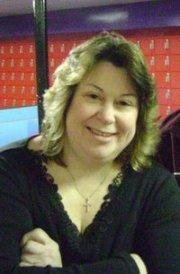 Sue Huggins's Classmates® Profile Photo