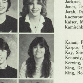 Robin King Mills' Classmates profile album