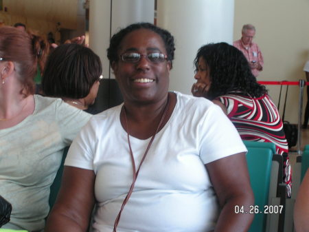 Yvonne Gill's Classmates® Profile Photo