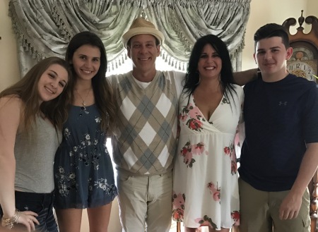 Easter w/the fab fam❤️