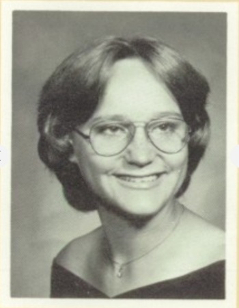 Linda Carson's Classmates profile album