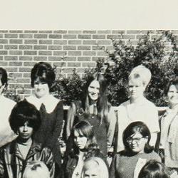 Judy Woodward's Classmates profile album