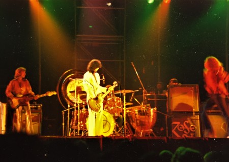 Led Zeppelin at the Forum, '73
