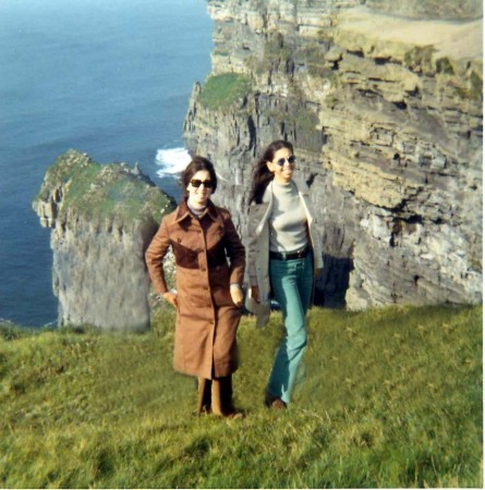 Susie & Carmen in Ireland