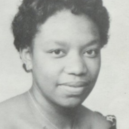 Carolyn Harris' Classmates profile album