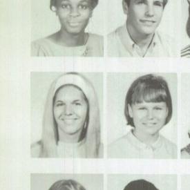 Diane Norris' Classmates profile album