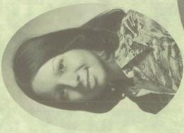 Lynne Hess' Classmates profile album