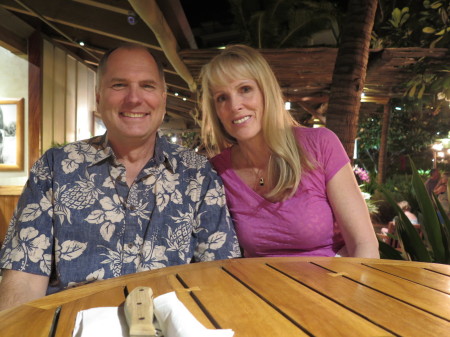 14 yr wedding anniversary on Maui