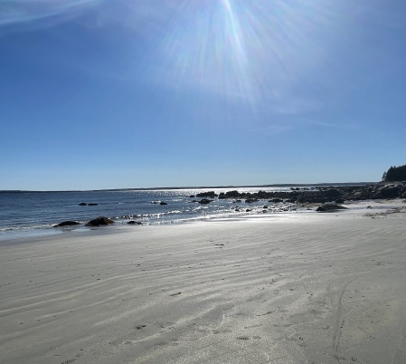 Hunts Point white sand beach 