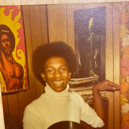 Larry Simms' Classmates profile album