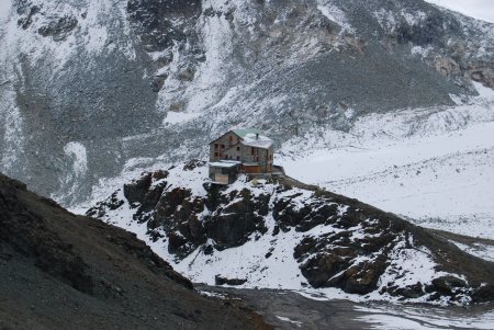 Cabane des Dix