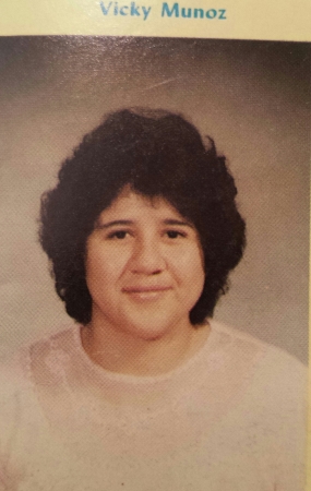 Vicky Nunez's Classmates profile album